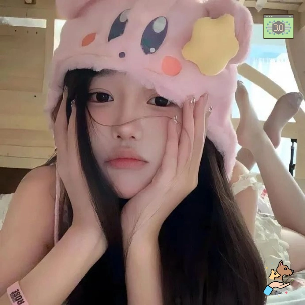 何女士